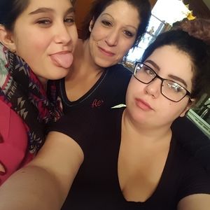 Meet your Posher, Randi